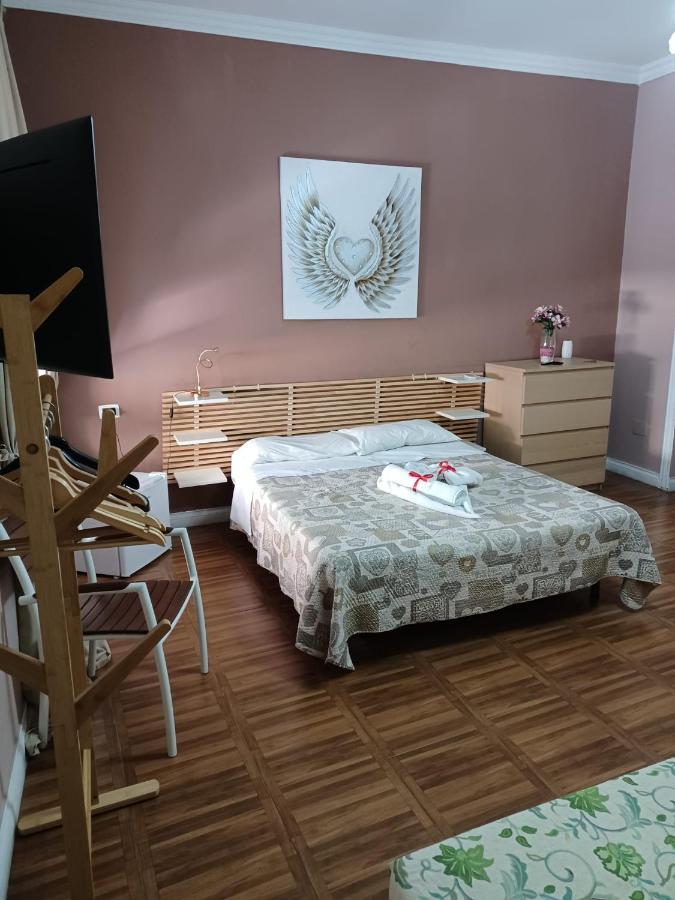 Ponte Di Chiaia Hotel Naples Luaran gambar