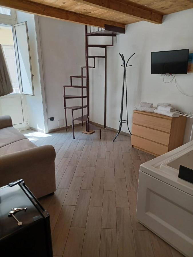 Ponte Di Chiaia Hotel Naples Luaran gambar